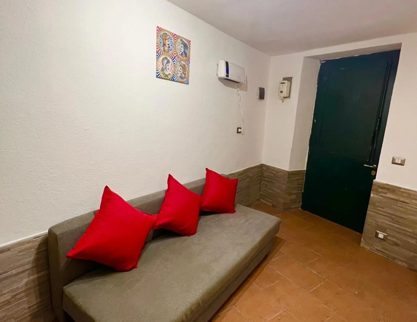 Etnea House Catania Center Villa Italy